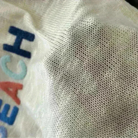 Mia and Tess cream saying "beach" sweater nwt woman's size large - Picture 10 of 10